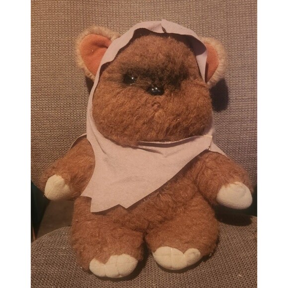 Wicket The Ewok ROTJ 1983 VTG 15" Plush Stuffed Animal w/ Hood Kenner Star Wars - Picture 1 of 6